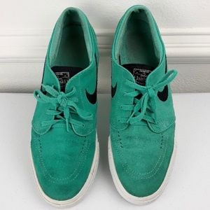 Nike Janoskis size 12